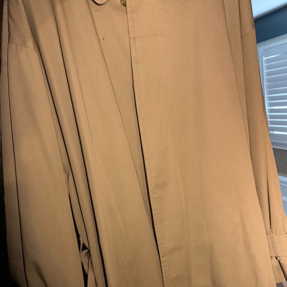 BURBERRY Car Trench Coat *Iconic, Luxury Fashion* - Picture 6 of 8